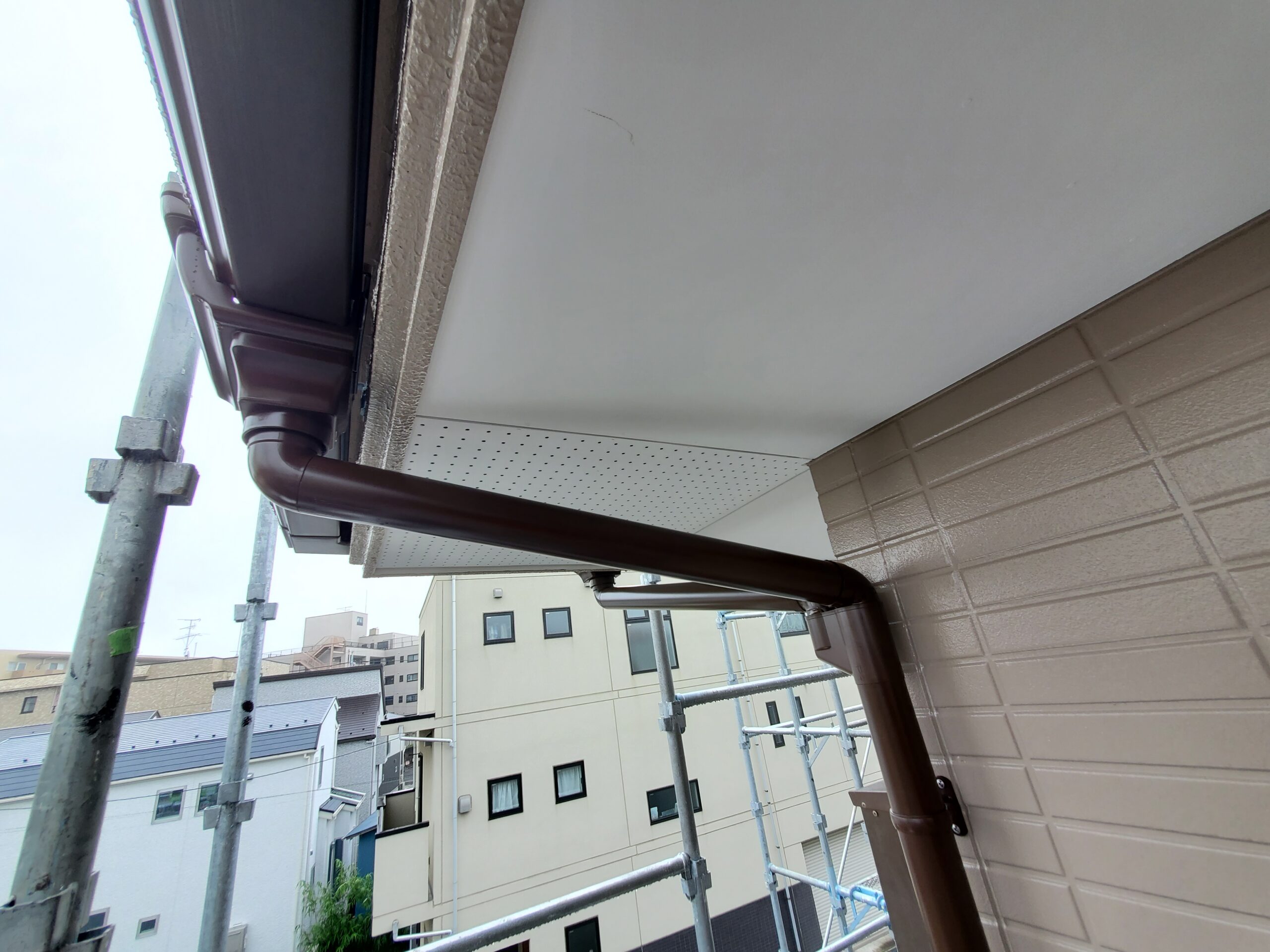 雨樋工事の施工手順 | 株式会社SHINSEI